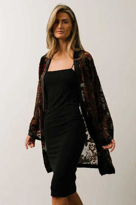 amal-velvet-kimono-black-multi