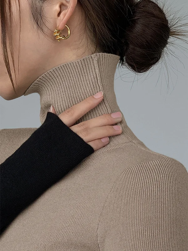 asymmetric-patchwork-long-sleeve-mock-neck-knit-top