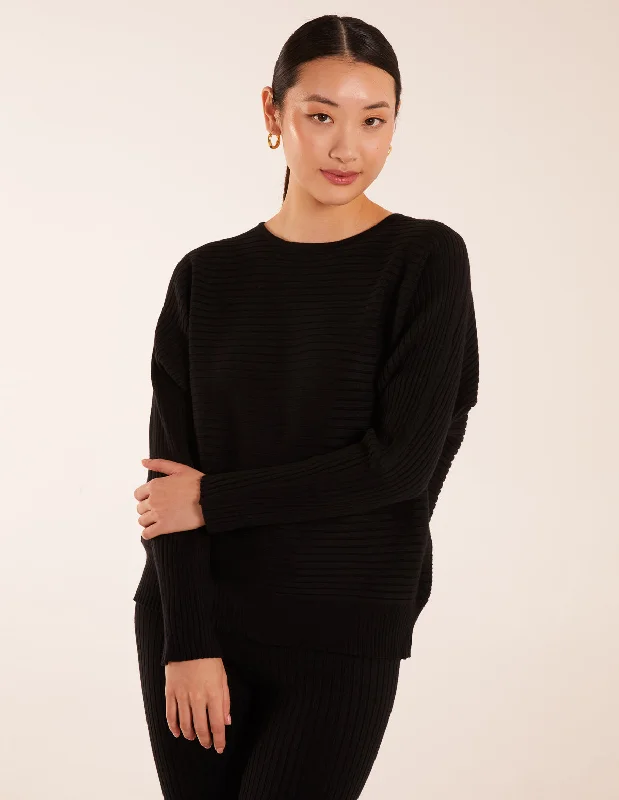 black-ribbed-batwing-lounge-set