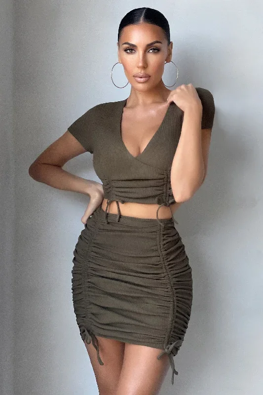 khaki-ribbed-bodycon-mini-skirt