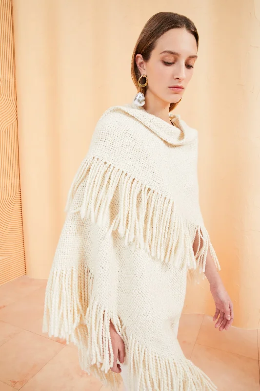 martina-shawl-cream