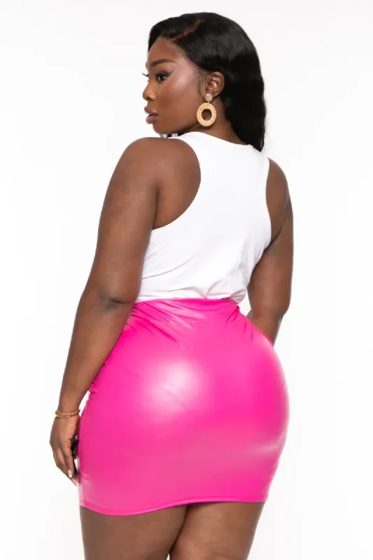 plus-size-gena-faux-leather-mini-skirt-fuchsia