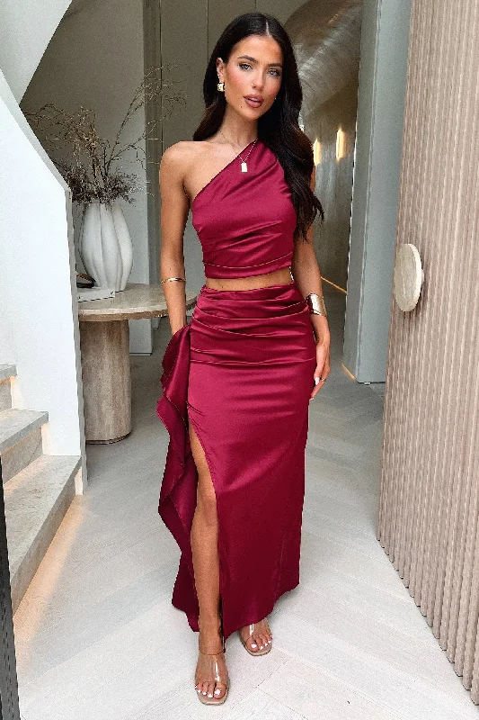 sanah-crop-burgundy-1