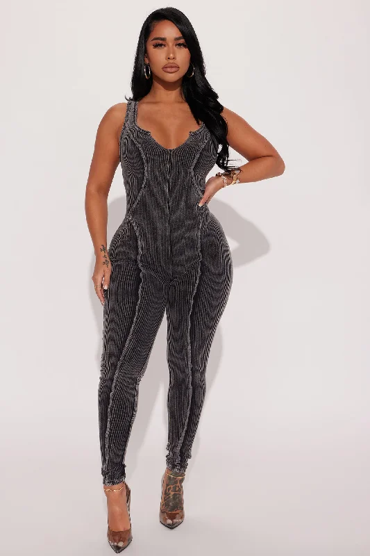 Sandra Mineral Wash Rib Jumpsuit - Black