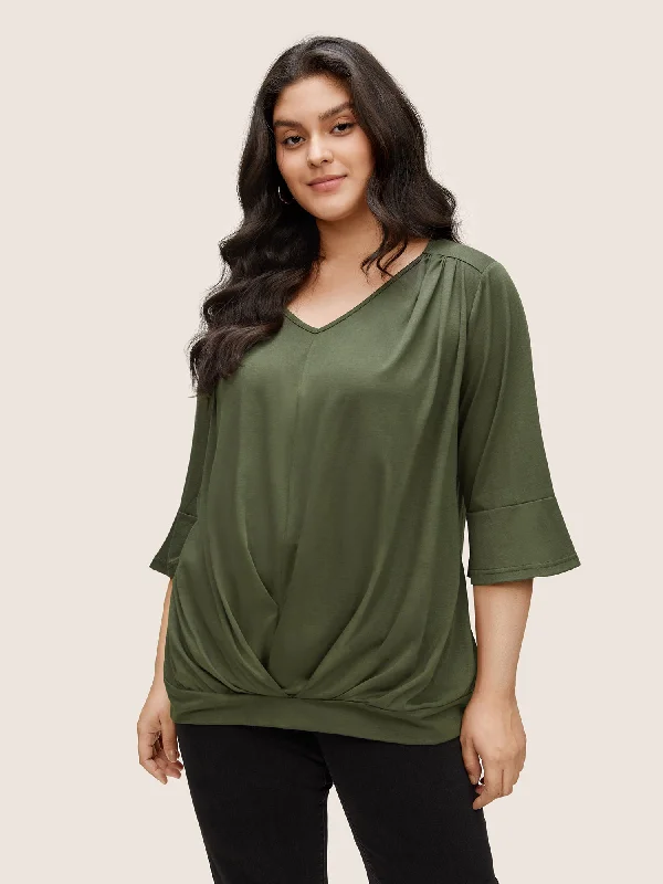 Solid Pleated V Neck Bell Sleeve T-shirt