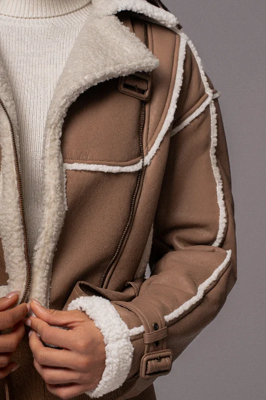 tan-faux-leather-sherpa-jacket