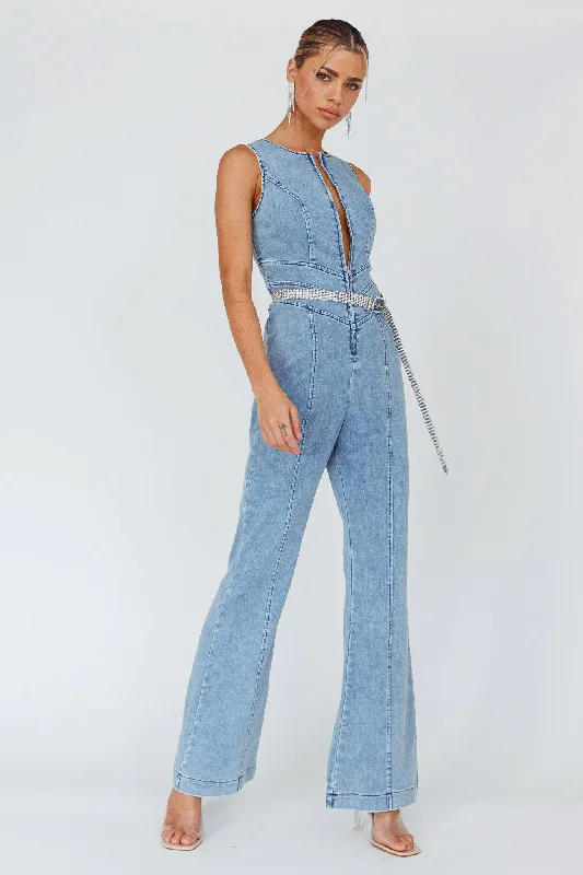 teigan-heart-back-sleeveless-jumpsuit-light-denim