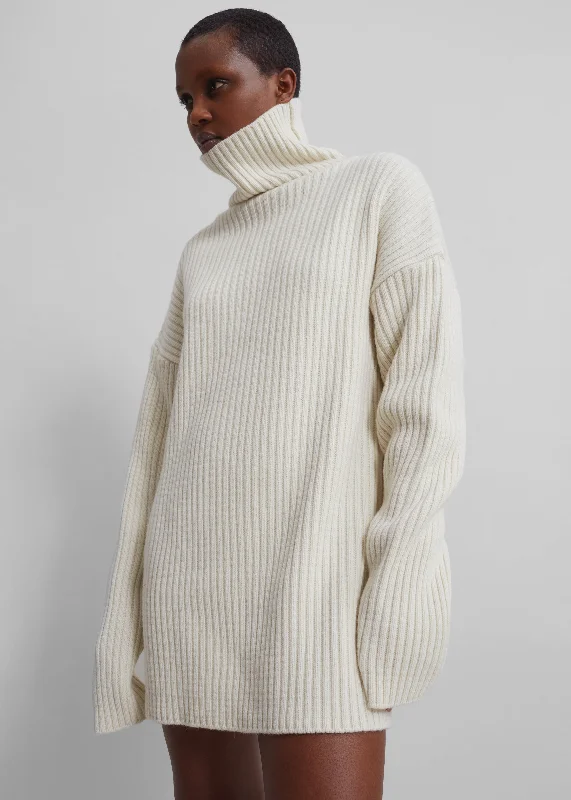 thelma-ribbed-sweater-cream